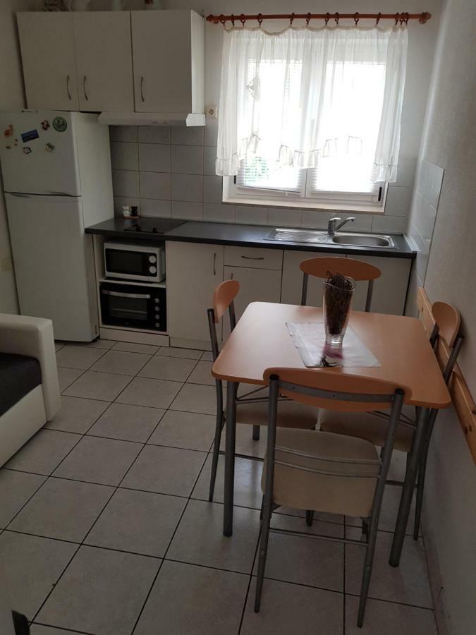 Apartments Centar - Mirjana マカルスカ エクステリア 写真