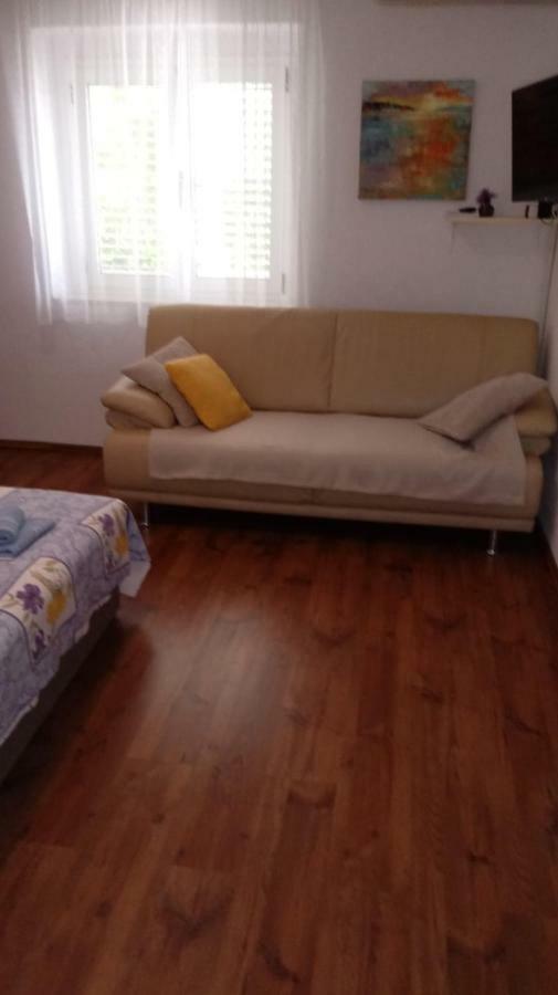 Apartments Centar - Mirjana マカルスカ エクステリア 写真