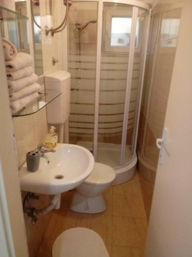 Apartments Centar - Mirjana マカルスカ エクステリア 写真